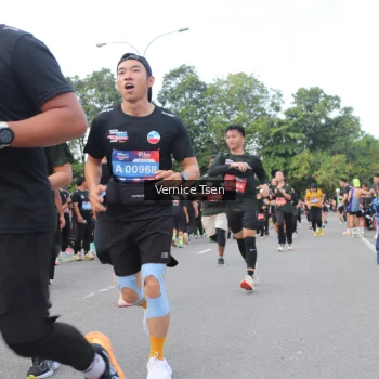 Runner Photo 3811049