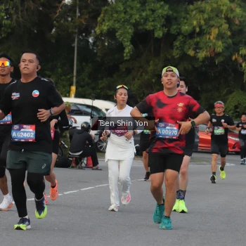 Runner Photo 3811062