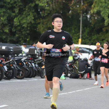 Runner Photo 3811066