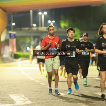 Runner Photo 3811184