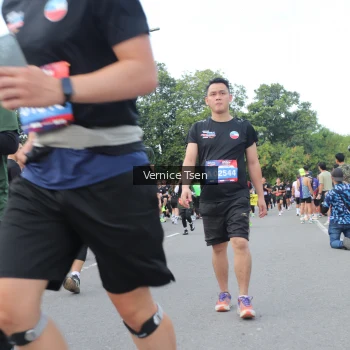 Runner Photo 3811248