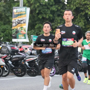 Runner Photo 3811340
