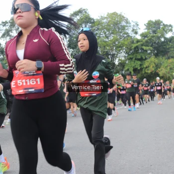 Runner Photo 3811341