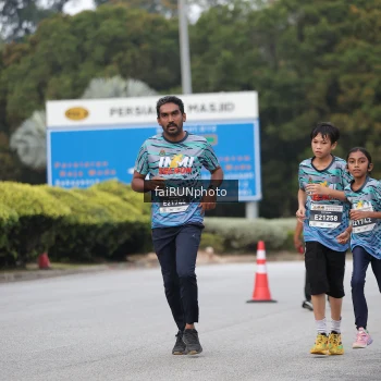 Runner Photo 3811343