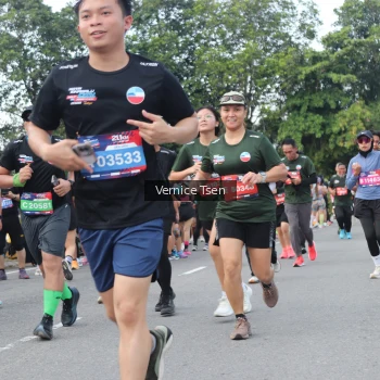 Runner Photo 3811503