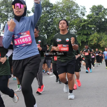 Runner Photo 3811543