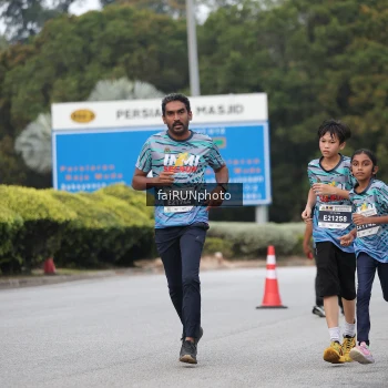 Runner Photo 3811595