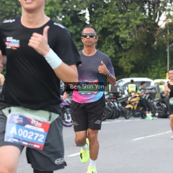 Runner Photo 3811612
