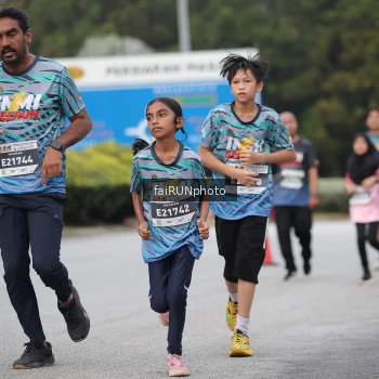 Runner Photo 3811615