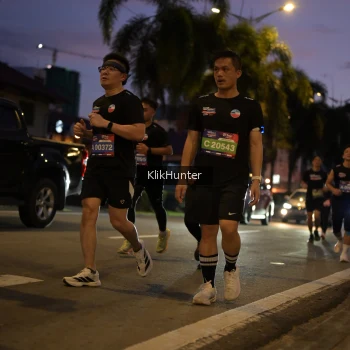 Runner Photo 3811696