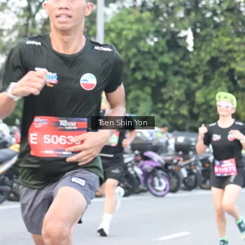 Runner Photo 3811904