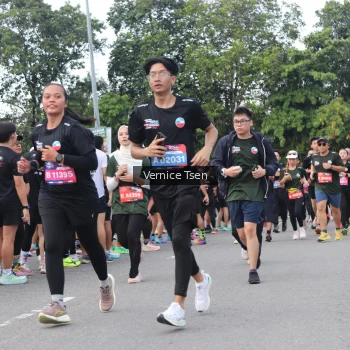 Runner Photo 3811967