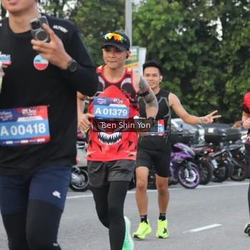 Runner Photo 3812086