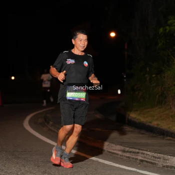 Runner Photo 3812098