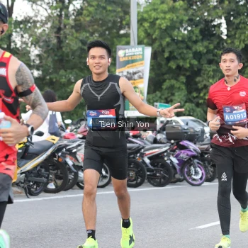 Runner Photo 3812103