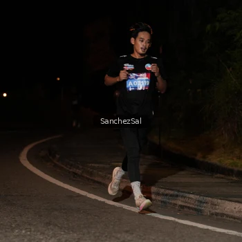 Runner Photo 3812113