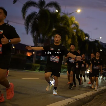 Runner Photo 3812133