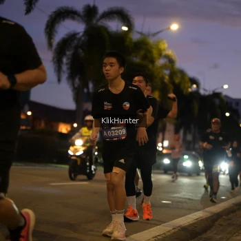 Runner Photo 3812168