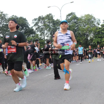 Runner Photo 3812171