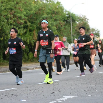 Runner Photo 3812216