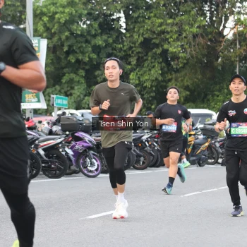 Runner Photo 3812226
