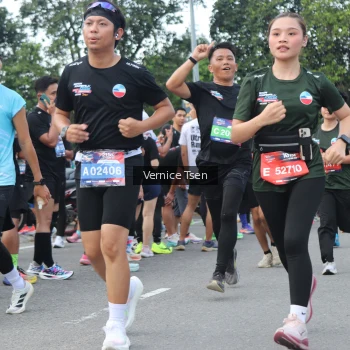 Runner Photo 3812246