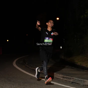 Runner Photo 3812254