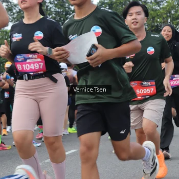 Runner Photo 3812262