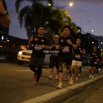 Runner Photo 3812275