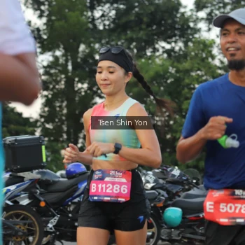 Runner Photo 3812337
