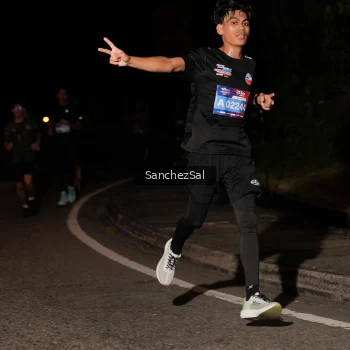Runner Photo 3812338