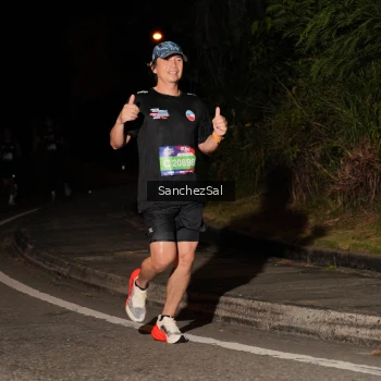Runner Photo 3812343