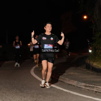 Runner Photo 3812351