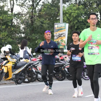 Runner Photo 3812362