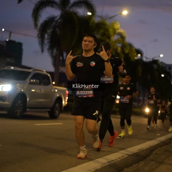 Runner Photo 3812423