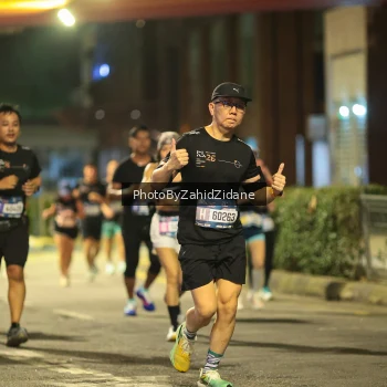 Runner Photo 3812597