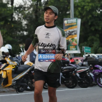 Runner Photo 3812603