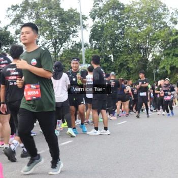 Runner Photo 3812630
