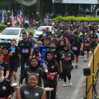Runner Photo 3812673