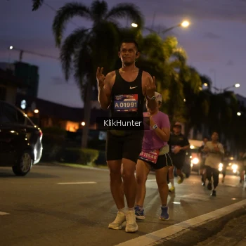 Runner Photo 3812717