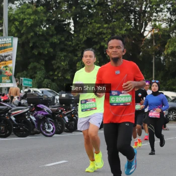 Runner Photo 3812726