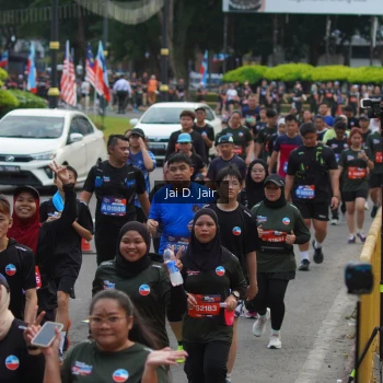 Runner Photo 3812731