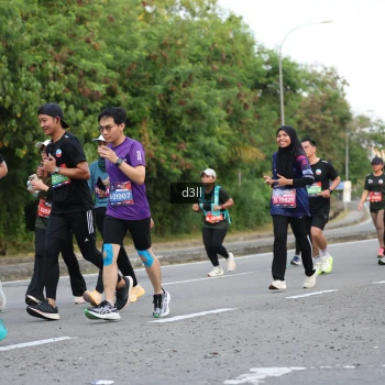Runner Photo 3812741
