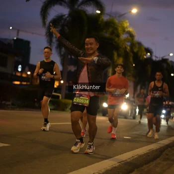 Runner Photo 3812778