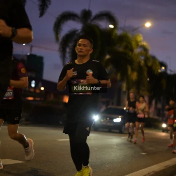 Runner Photo 3812783