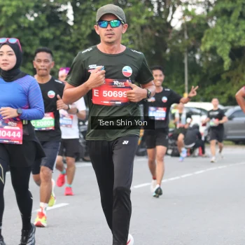 Runner Photo 3812842