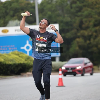 Runner Photo 3812845