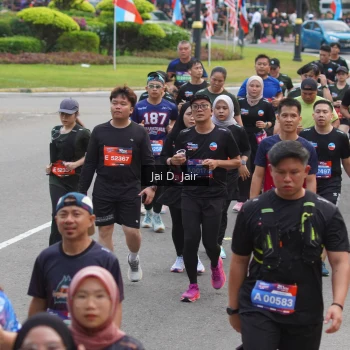 Runner Photo 3812856