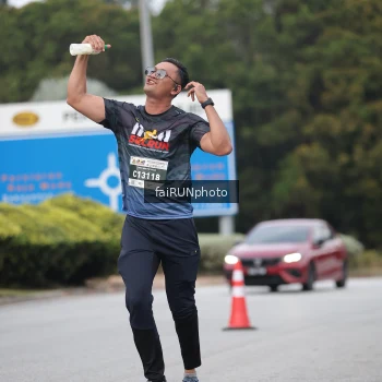 Runner Photo 3812879