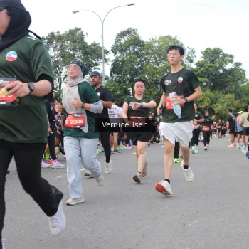 Runner Photo 3812883